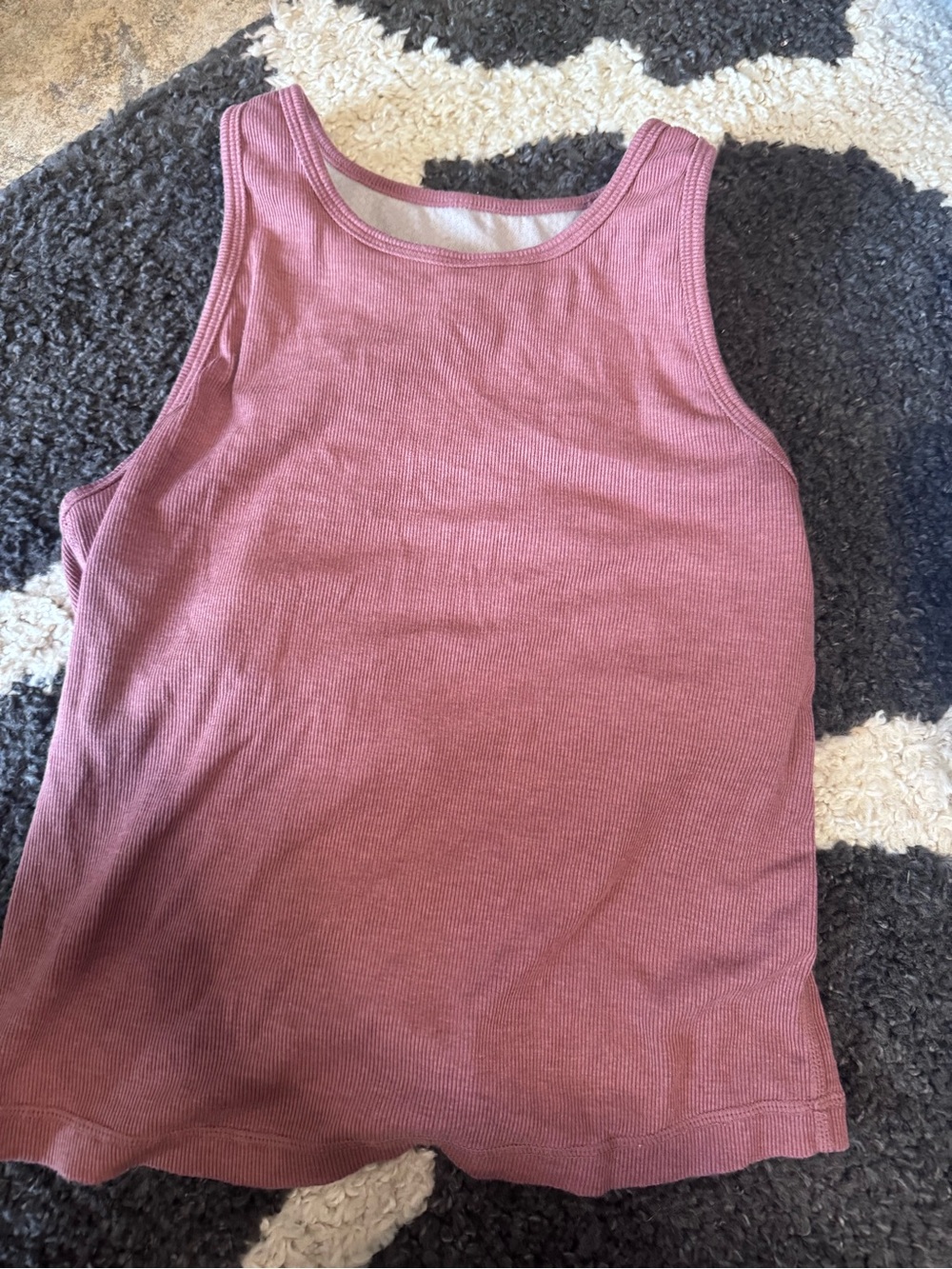 Vuori Ribbed Tank Top in Mauve Pink